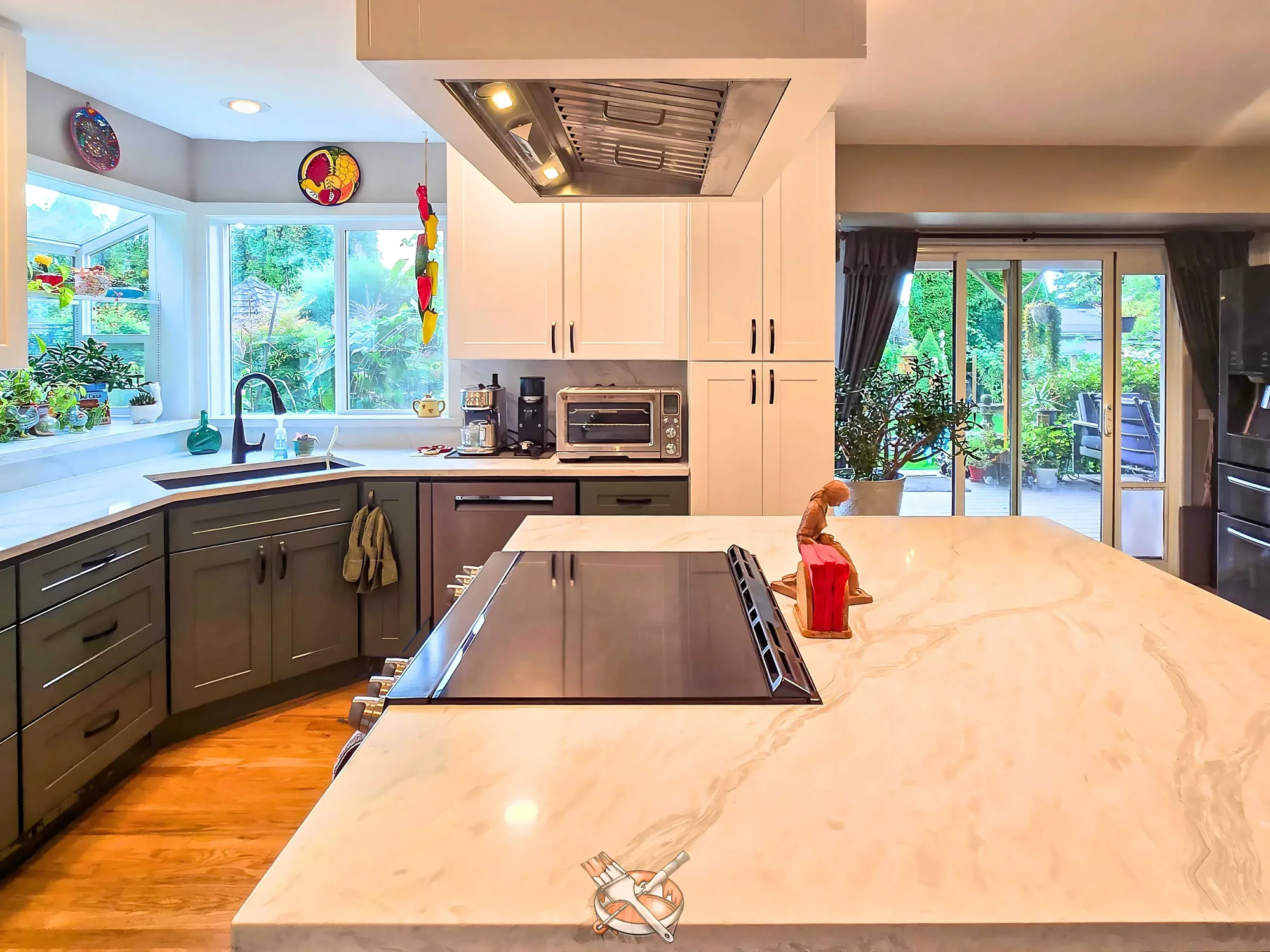 Cabinet refinishing by Hedlund Painting in Snohomish
