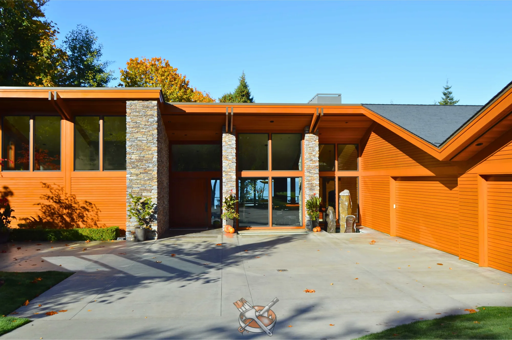 Exterior repaint by Hedlund Painting in Blaine