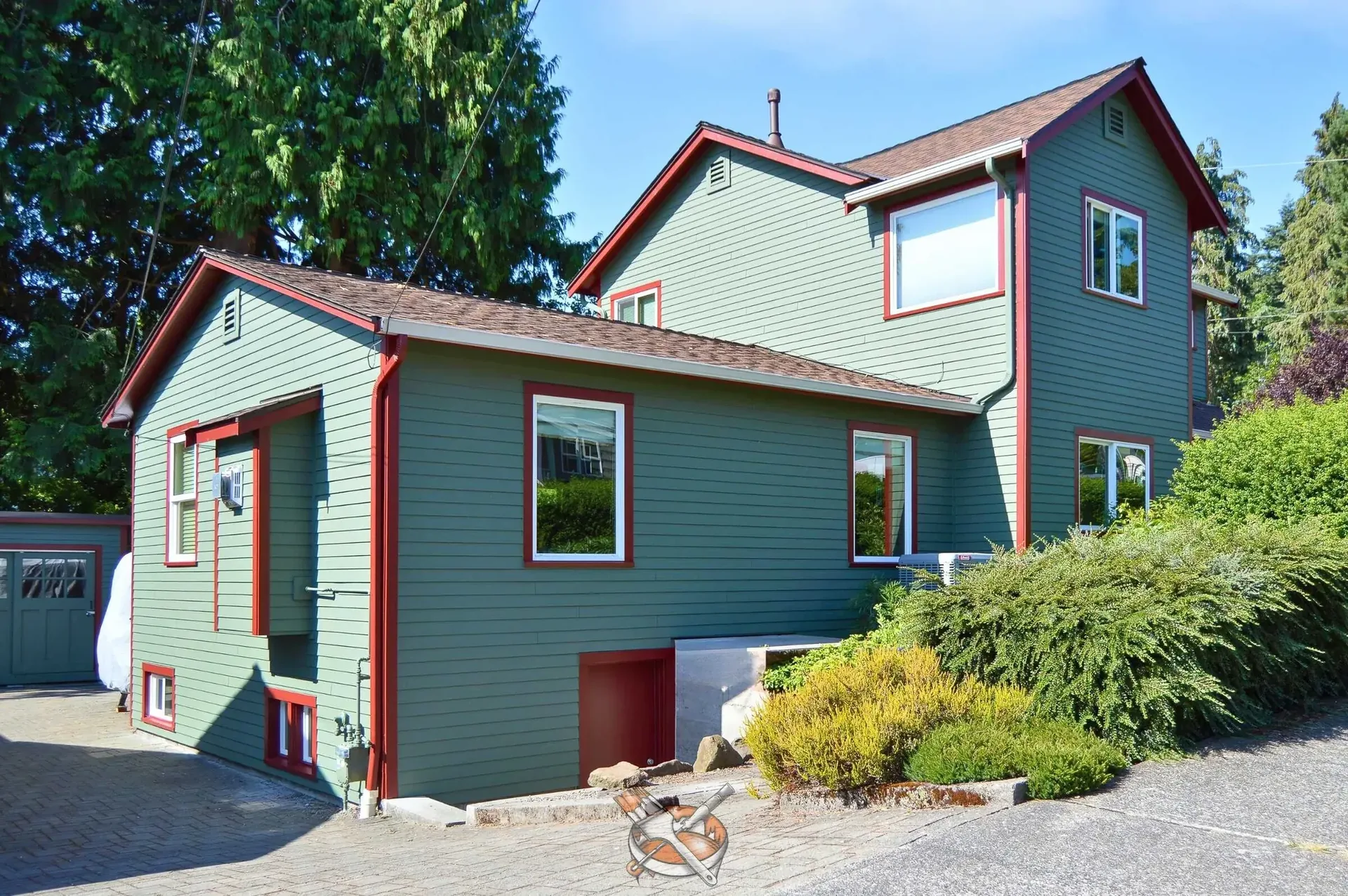 Exterior repaint by Hedlund Painting in Seattle