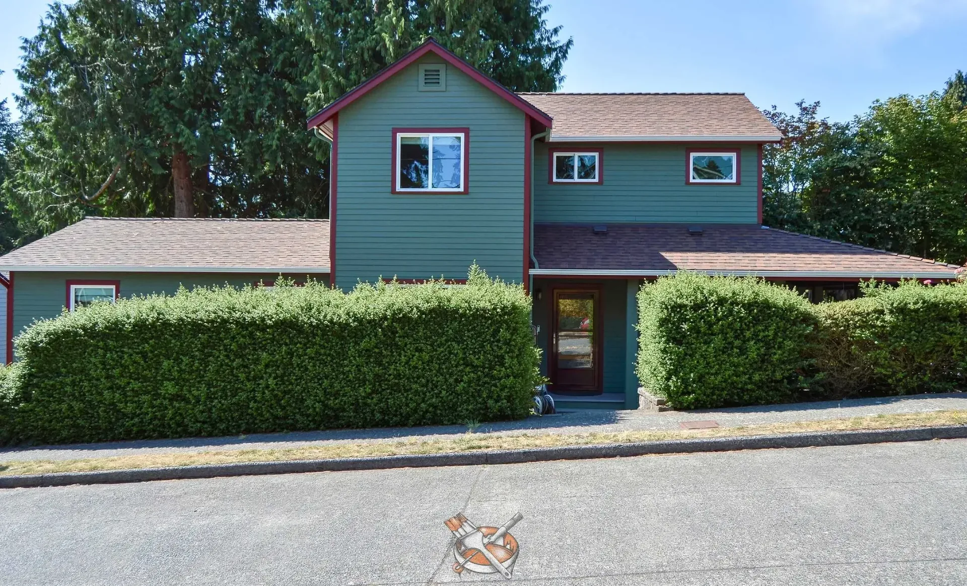 Exterior repaint by Hedlund Painting in Seattle