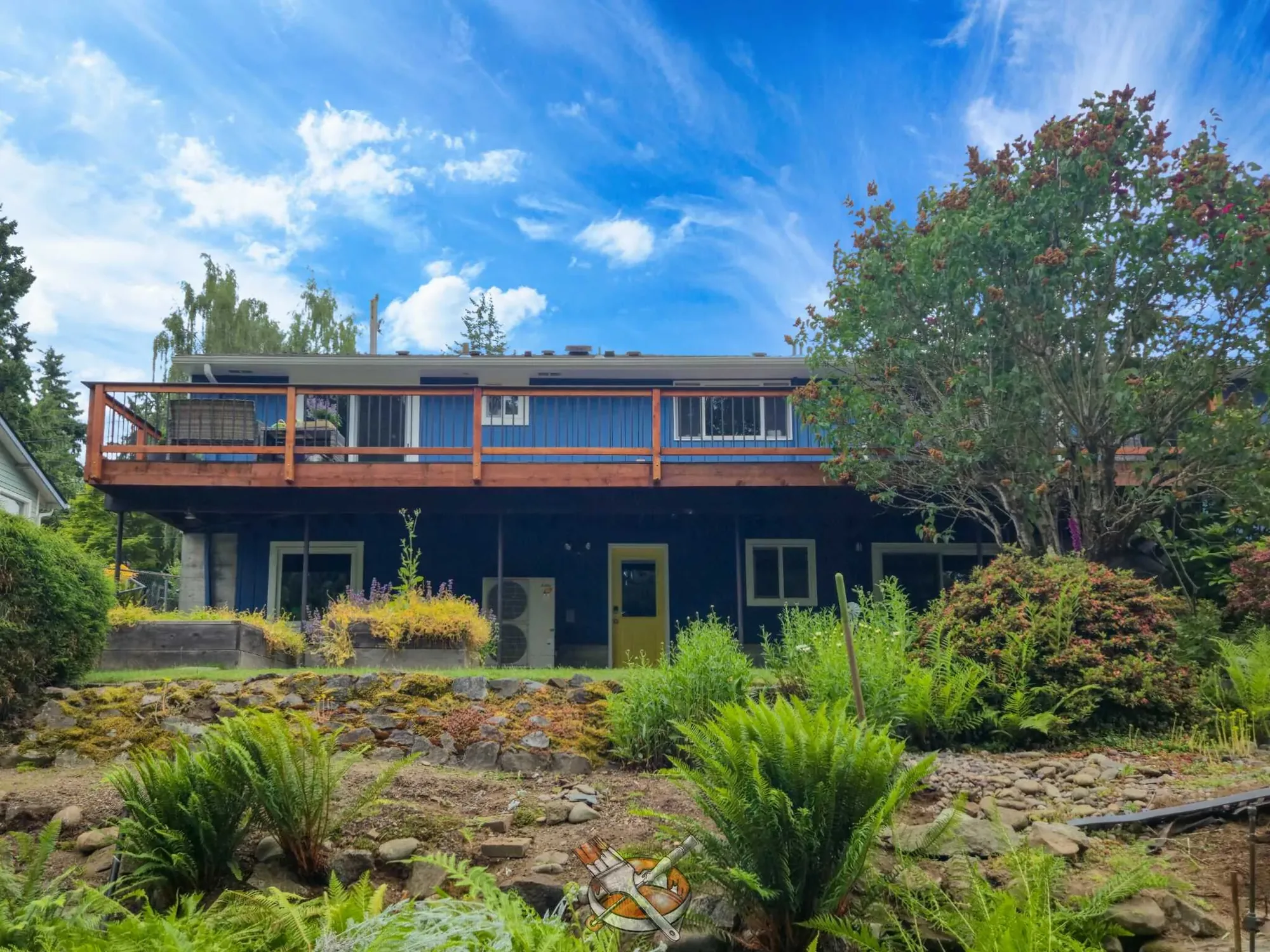 Exterior repaint by Hedlund Painting in Seattle